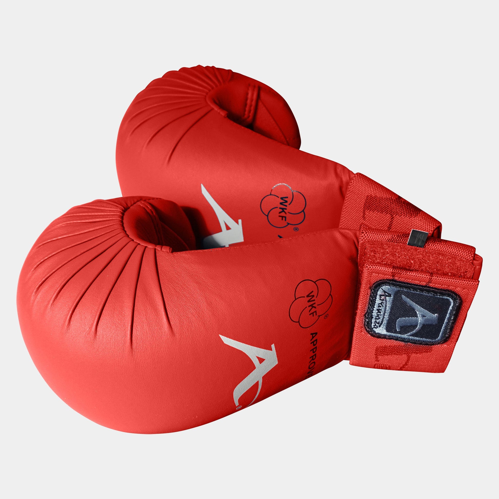 https://cdn.shopify.com/s/files/1/0821/0196/0982/files/fist-gear-wkf-approved-arawaza-red-2.jpg?v=1753295204