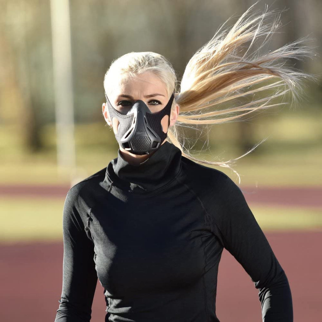 https://cdn.shopify.com/s/files/1/0821/0196/0982/files/phantom-athletics-training-mask-img-5.1.jpg?v=1693962530