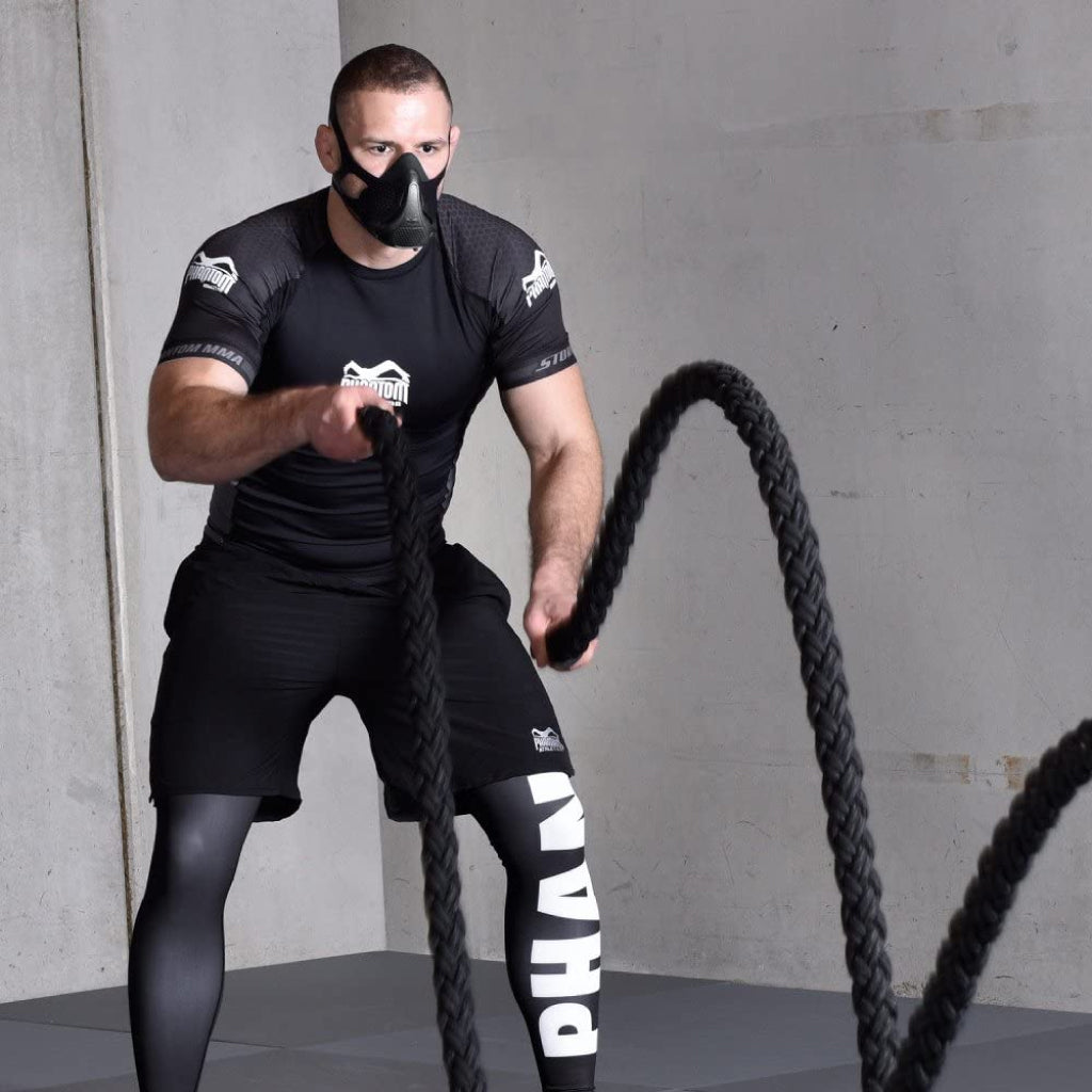 https://cdn.shopify.com/s/files/1/0821/0196/0982/files/phantom-athletics-training-mask-img-5.5.jpg?v=1693962531